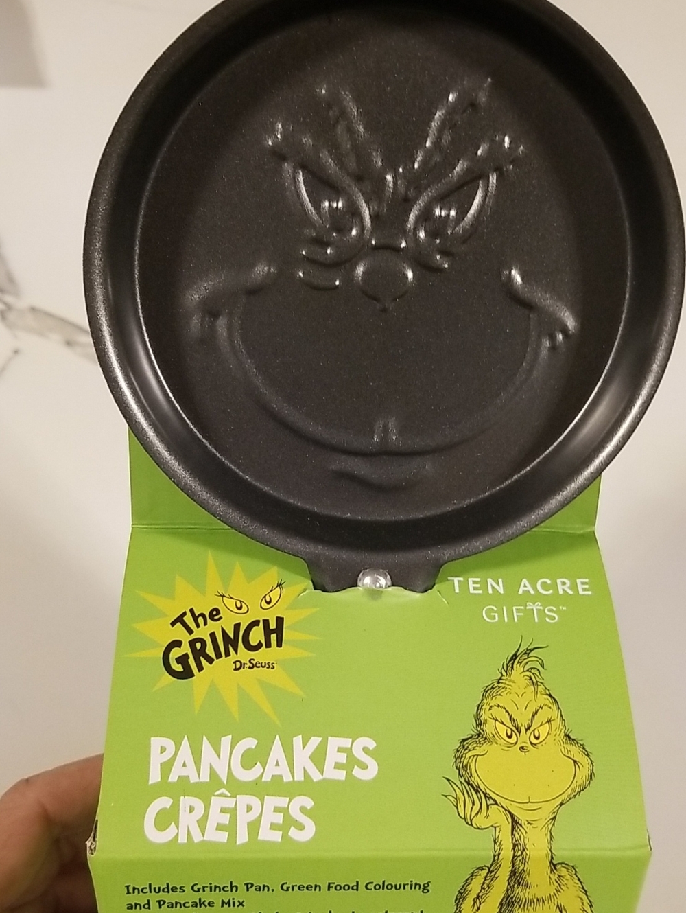 The Grinch Pancake Pan